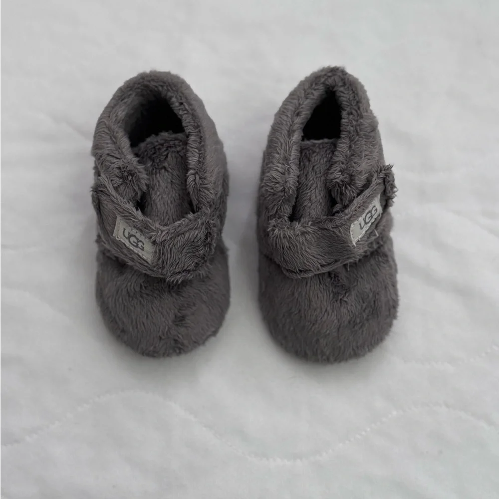 UGG Baby Bixbee Booties Gray Size 2 NWOT
